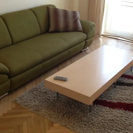 3 Bedroom Deluxe Appartamento Kaunas